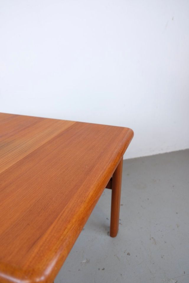 Mid Century Couchtisch Tisch Beistelltisch dänisch Teak 60er 70er in Gießen