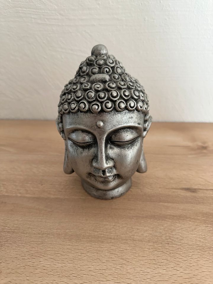 Buddha Figur Kopf in Geretsried