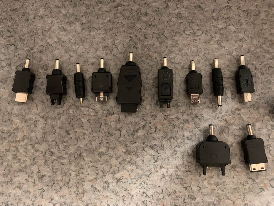 Ladekabel fürs Auto (verschiedene Adapter) in Norheim