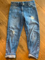 Coole Jeans, Baggy Stil -von Next, Größe 122 /7 Jahre Hessen - Gelnhausen Vorschau