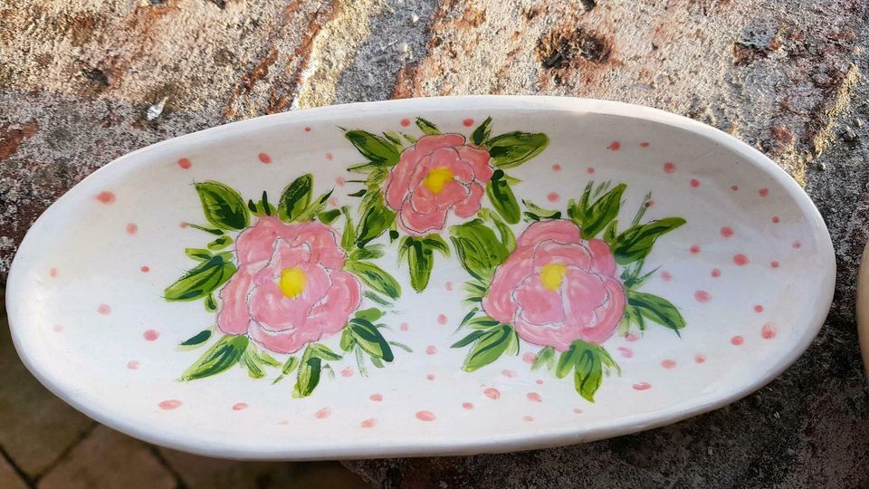 Rosen Schale Keramik Handarbeit in Wertingen