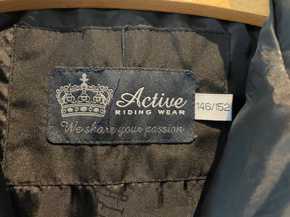 Reitweste aktive riding wear schwarz Gr 146/152 sehr gut in Lüder