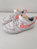 Nike sneaker, weiß, neon pink, Klettverschluss, top Zustand 31 Baden-Württemberg - Sasbach Vorschau