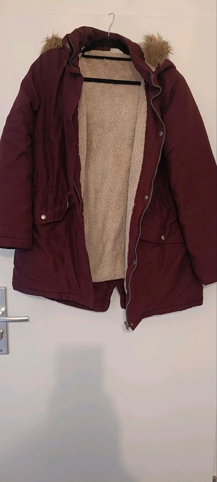 Winterjacke Gr. 42 Bordeaux Infinity Woman in Bremen