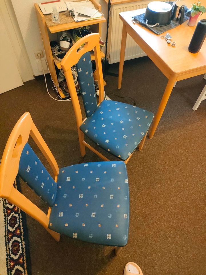 2 Esszimmer Stühle in Erlangen