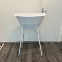 LUMA Babybadewanne plus Badewannenständer und Badewannensitz Hessen - Schwalbach a. Taunus Vorschau