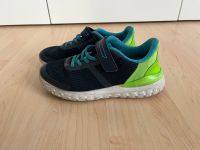 Vty Sneaker blau grün Ledersohle Gr. 36 Berlin - Spandau Vorschau