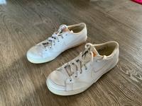 Tolle NIKE Damen Sneaker in Gr. 36.5 in weiß Rheinland-Pfalz - Dichtelbach Vorschau