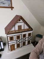 Pupenhaus Bauernhaus  Holz Handgefertigt Nordrhein-Westfalen - Tönisvorst Vorschau
