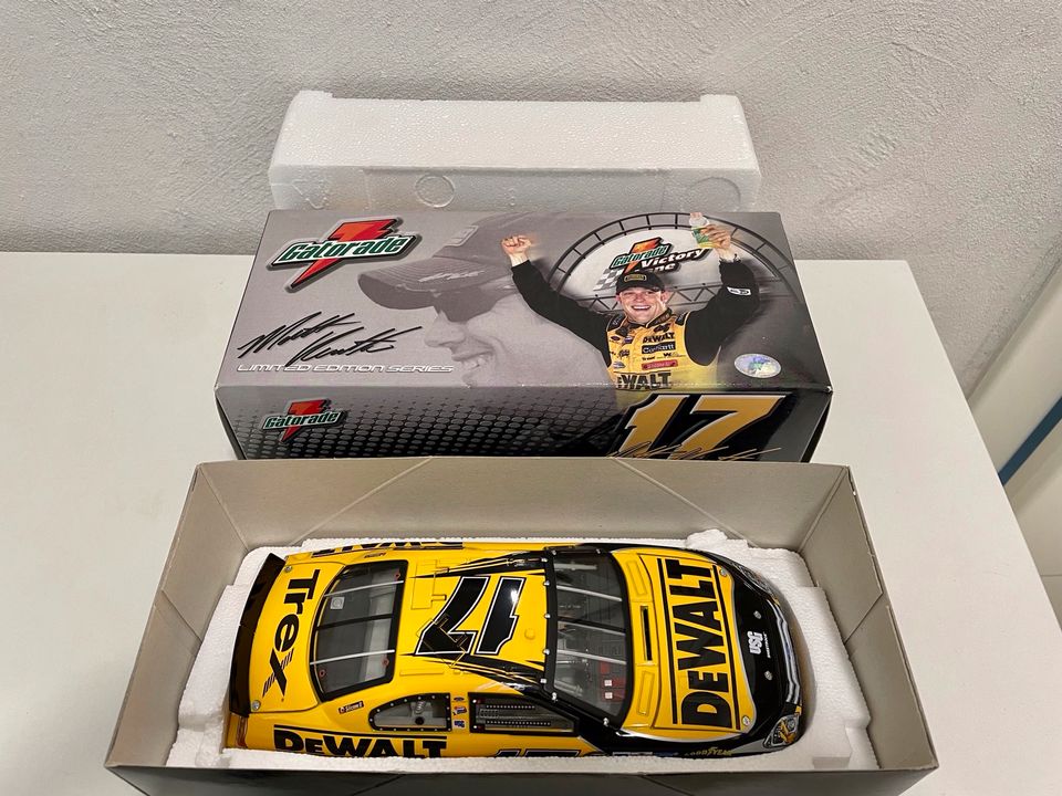 Matt Kenseth #17 1/24 2006 DeWalt Trex Ford Fusion Gatorade in Schalksmühle