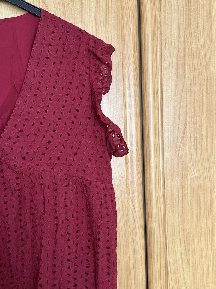 Kleid rot dunkerot Gr. 3XL in Stuttgart