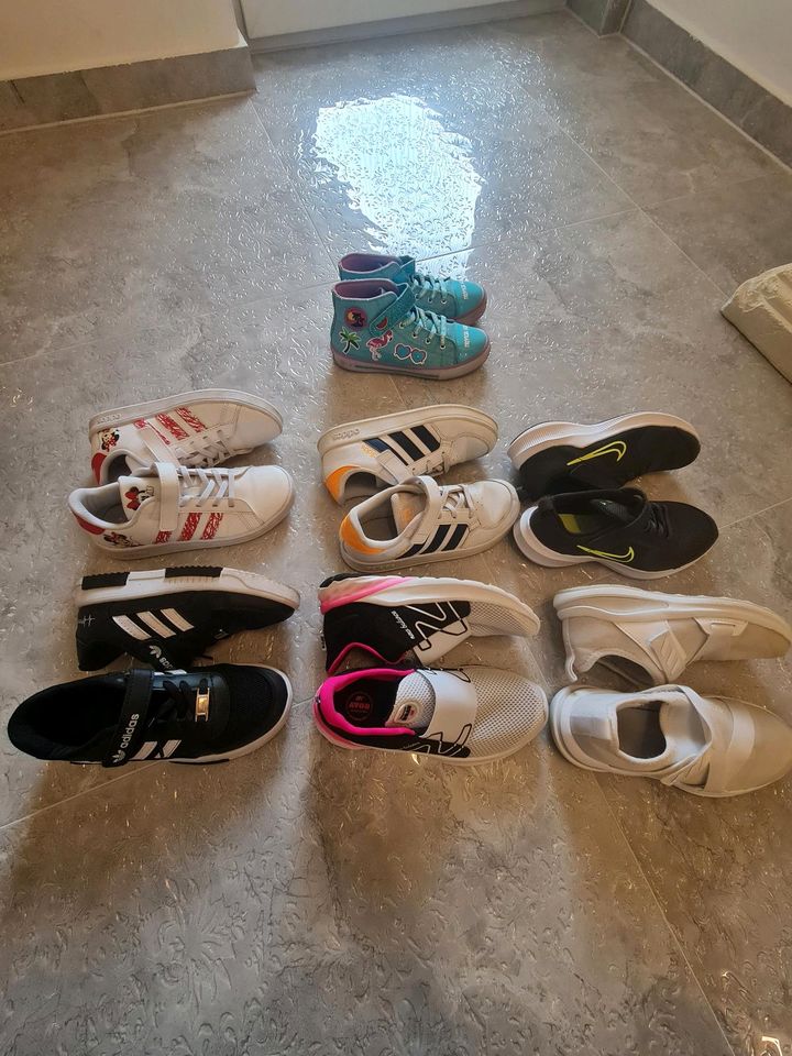 Kinder Sportschuhe/Sneaker in Herne