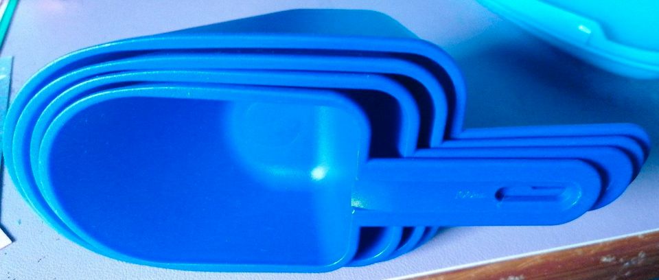 Tupperware Meßlöffel 4er Neu in Lohmar