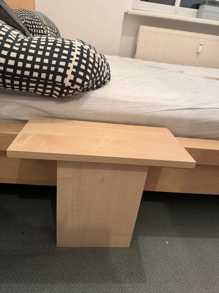 Ikea Bett Bettgestell Malm 160x200cm Birkenfurnier in Berlin