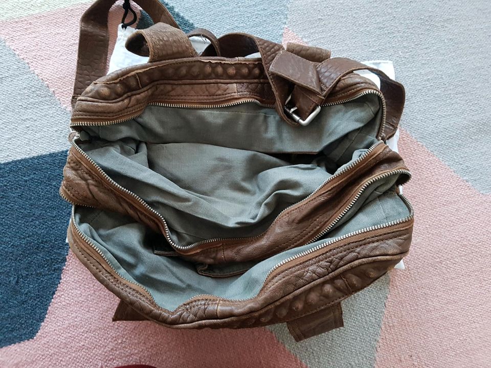 Liebeslieder Ledertasche braun in Rheda-Wiedenbrück