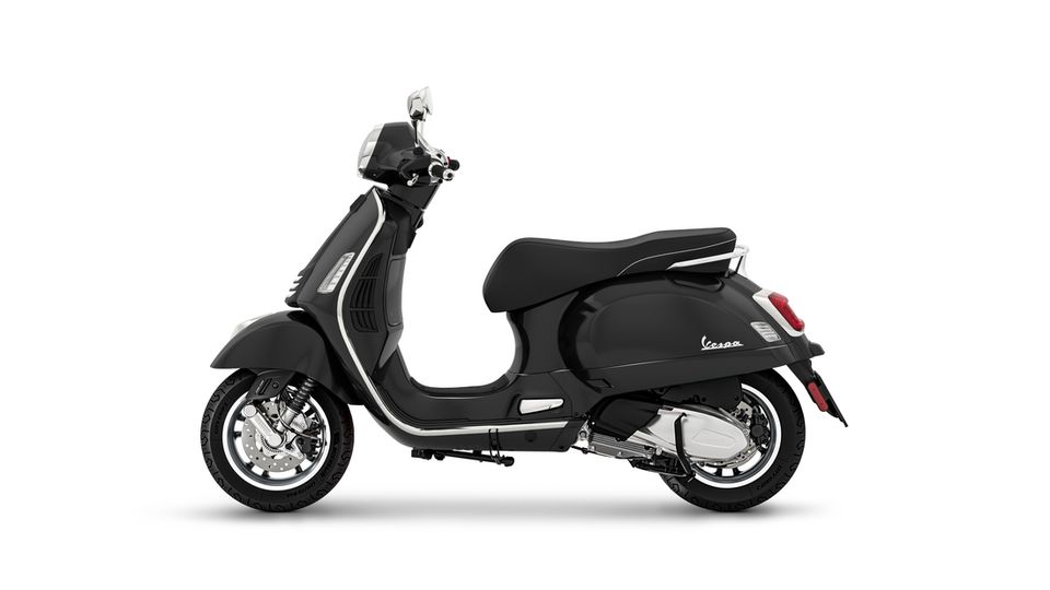 Vespa GTS 125 Super RST 2023 - Neufahrzeug in Coerde