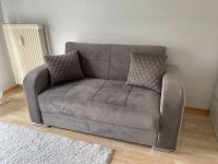 Kleine ausklappbare Zweisitzer Couch mit Kissen Rheinland-Pfalz - Kaiserslautern Vorschau
