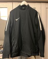 Nike Sportjacke Baden-Württemberg - Engen Vorschau