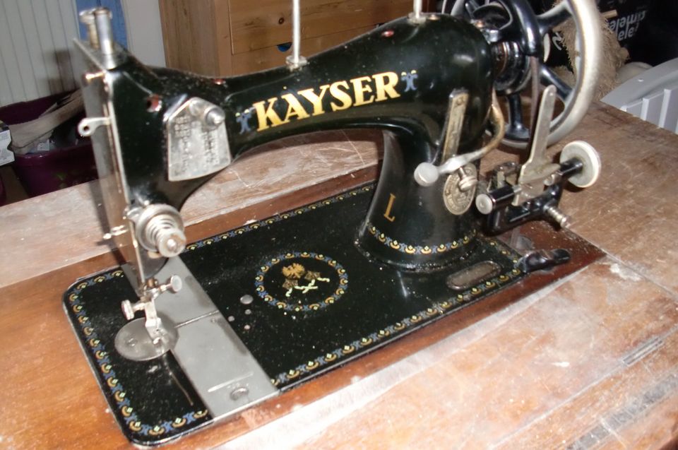 Alte Nähmaschine Kayser in München