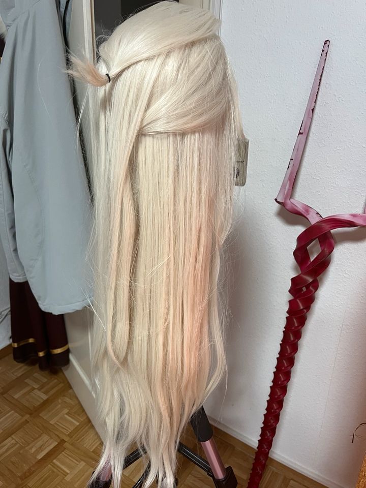 Hazbin Hotel Lilith Lacefront Wig + Krone in Kreimbach-Kaulbach