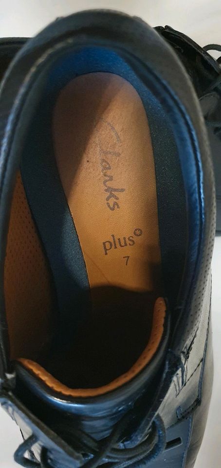 Clarks Herren Leder Business Schnürschuhe Schwarz Größe 41 in Fürth