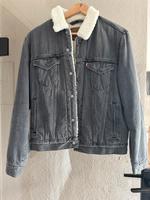 Levis Trucker Sherpa Jeansjacke Nordrhein-Westfalen - Paderborn Vorschau