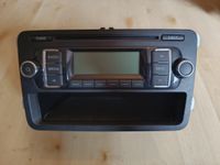 VW Autoradio mit CD-Player und Ablage Golf 6 ULVWMP3 5K0035156 Baden-Württemberg - Eppelheim Vorschau