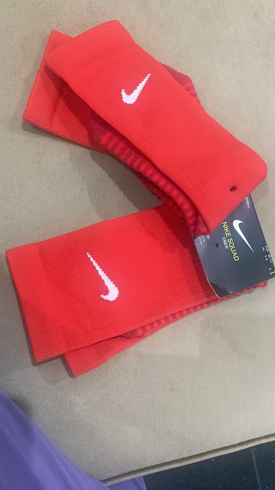 Neu Nike Socken Fußball Socken 2 Stück Größe 38/42 in Kaufering