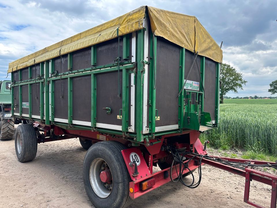 Kröger Agroliner HKD 302 Dreiseitenkipper 18 Tonner in Schweringen