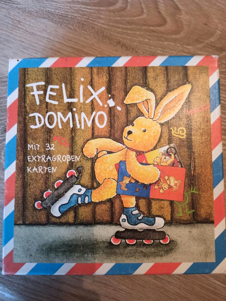 Domino Felix in Dettingen an der Erms