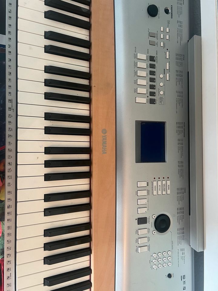 Keyboard von YAMAHA in Hamburg