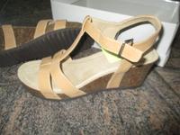 Neue Sandaletten Gr.39 Sandalen Top Bayern - Adelsdorf Vorschau