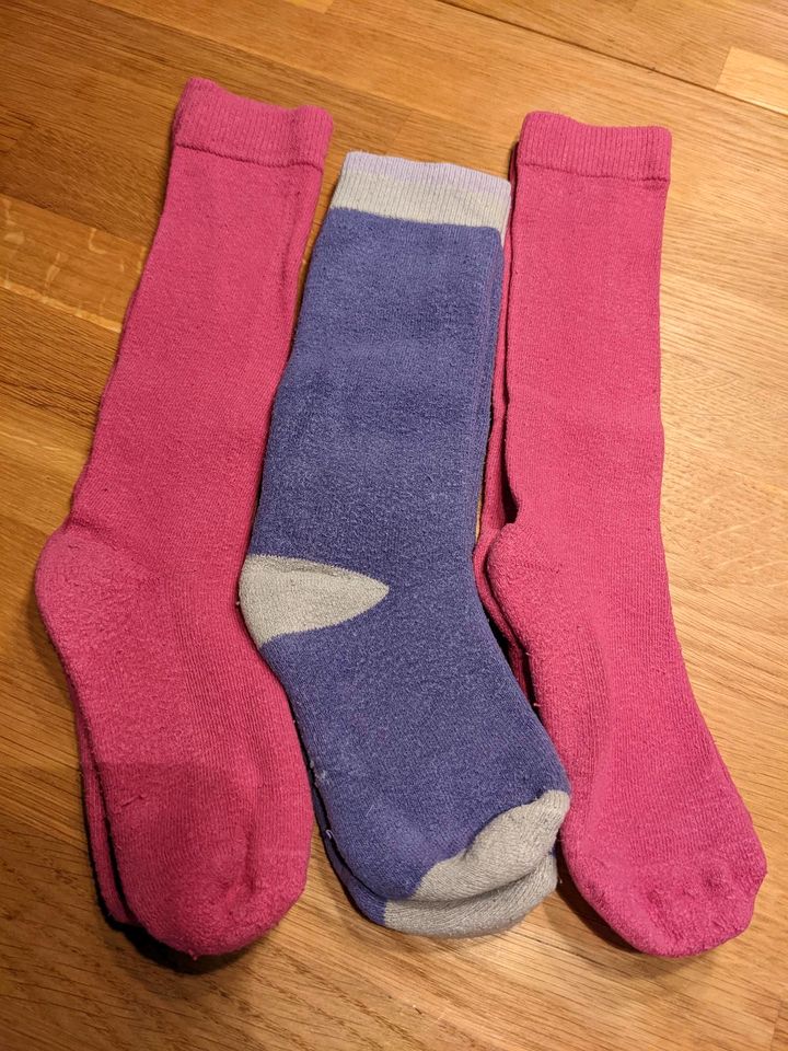 3 Paar Kniestrümpfe 27 28 29 30 Tchibo ua lange Socken Mädchen in Kiel