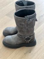 Bikerboots von Arket, Gr. 39, ungetragen München - Allach-Untermenzing Vorschau