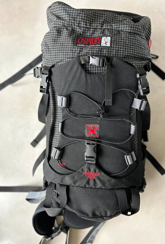 OSPREY Touren Rucksack, schwarz, wie NEU in Wenzendorf