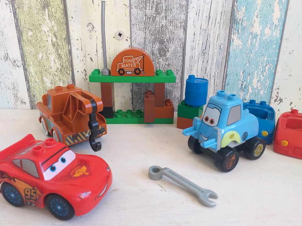 Lego Duplo Werkstatt & Cars in Wipperfürth
