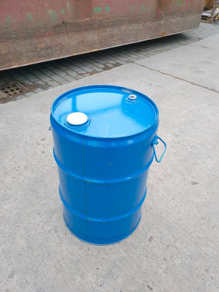 Fass Fässer 60 Liter Volumen in Jena
