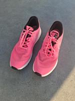 Nike Starrunners Gr. 39 pink Bayern - Neutraubling Vorschau