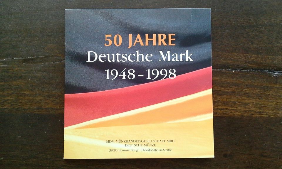 10-DM-Münze Silber: "50 Jahre D-Mark", Folder mit DM-Münzen in Bad Reichenhall