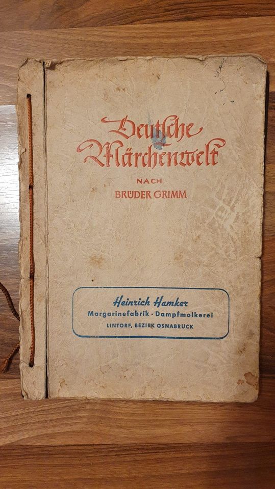 Deutsche Märchenwelt. 1. Band. Brüder Grimm in Centrum