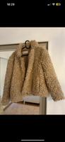 Beiger Teddymantel mit Knopfleiste Niedersachsen - Oldenburg Vorschau