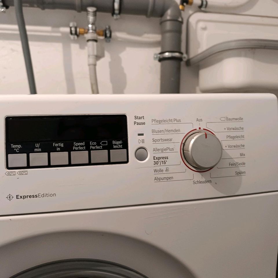 Bosch Waschmaschine 6 kg in Gütersloh
