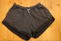 Kurze Hose/Shorts H&M Gr.XS Nordrhein-Westfalen - Schleiden Vorschau