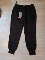 Neue Schwarze Hose Gr 36 Sachsen-Anhalt - Bernburg (Saale) Vorschau