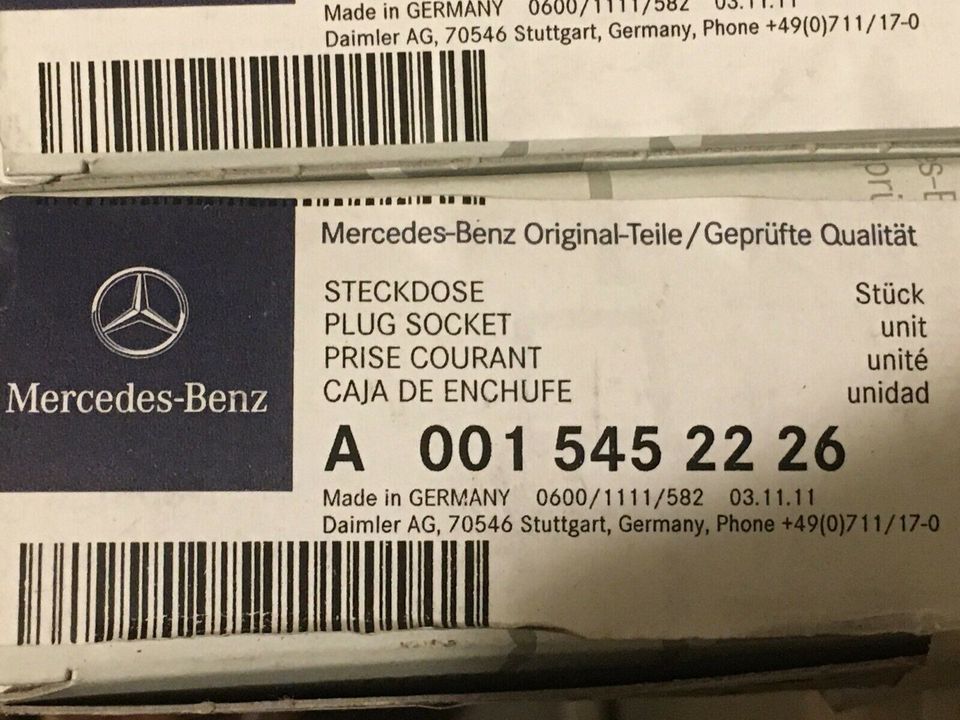 Mercedes Benz Original Steckdose A0015452226 NEU Bw grün in Groß Kreutz