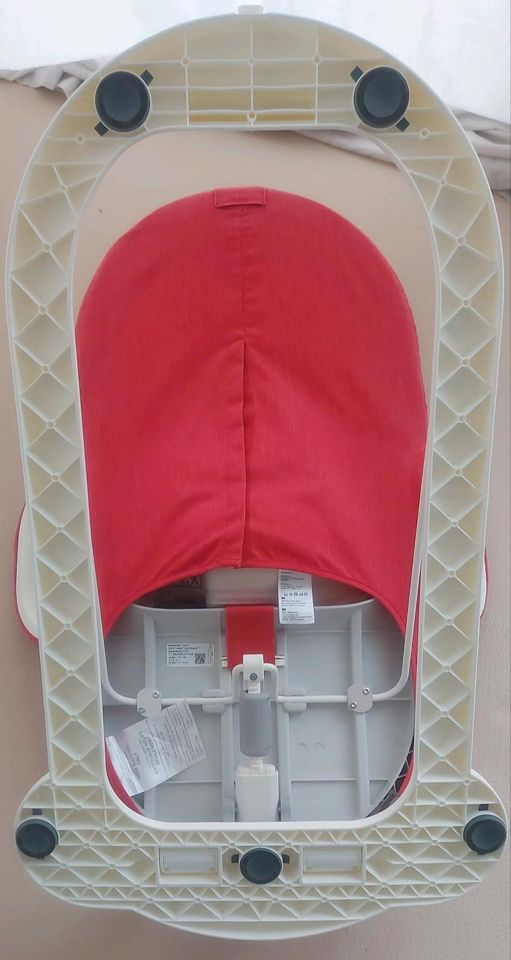 Stokke Steps Babywippe Baby Wippe Sitz  Bouncer rot OVP in Leipzig