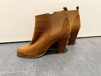 Mango Stiefelette Stiefel braun Leder Heels Stiefel 40 Bremen - Vegesack Vorschau