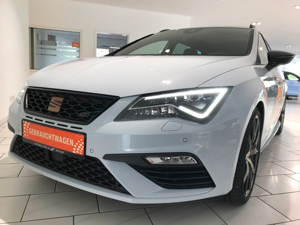 Cupra ST 300 2.0 TSI 4Drive DSG BEATS LED KAM NAV PAN in Stuttgart