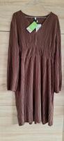 Kleid Größe XL 44/46 neu mit Etikett! Sachsen - Hirschstein Vorschau