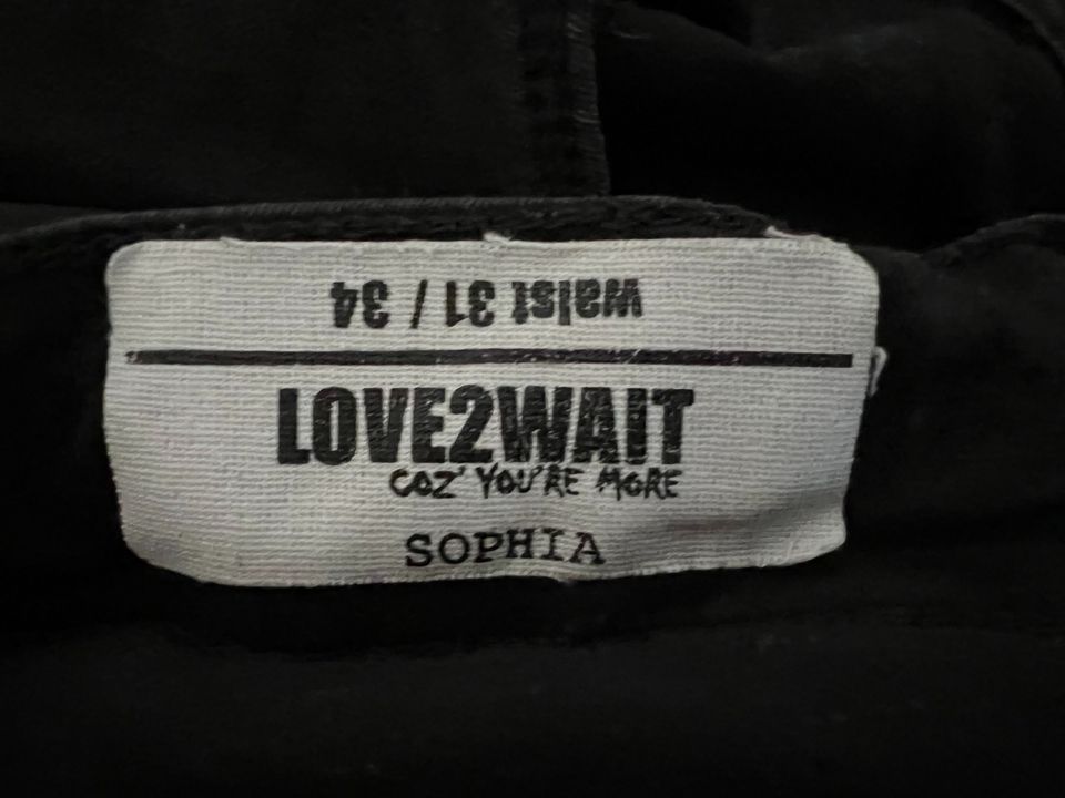 Umstandsjeans Love2Wait Modell Sophia Größe 31/34 schwarz in München